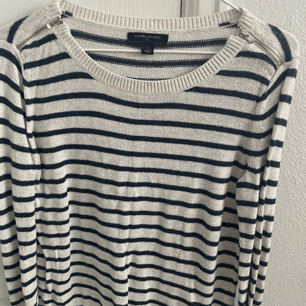 Small Banana Republic striped sweater
